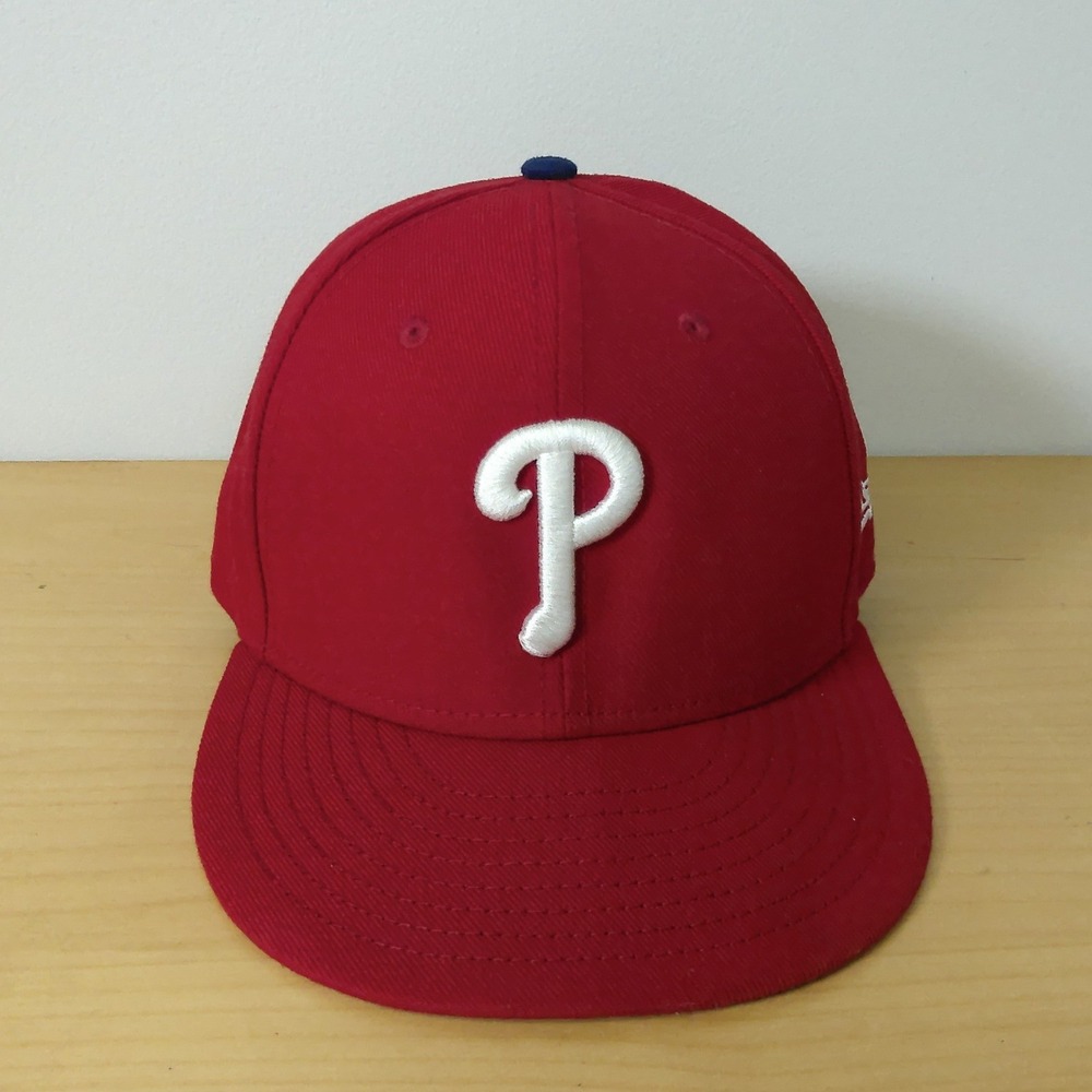 Philadelphia Phillies Fitted Hat New Era 59FIFTY Red Blue Size 7 1/8 MLB Cap